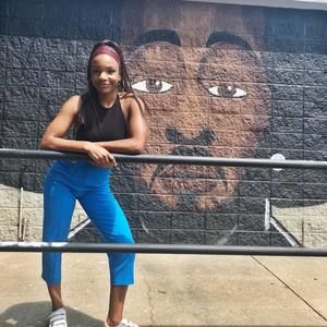 Meet your Posher, Marsha